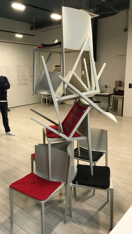 Workshop-Energizer Stuhl Skulptur